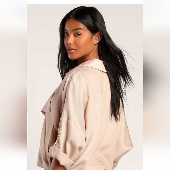 Lulu's cropped jacked - Picture 2 of 2